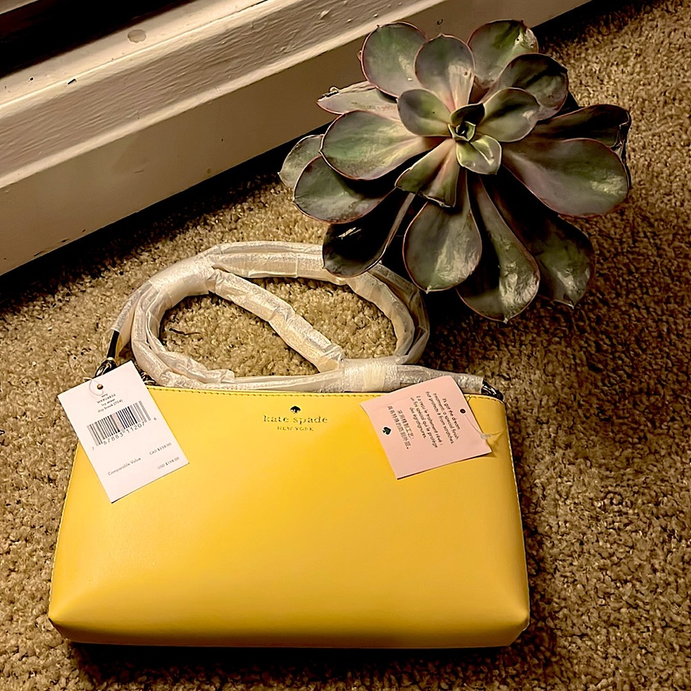 BRAND NEW KATE SPADE PURSE